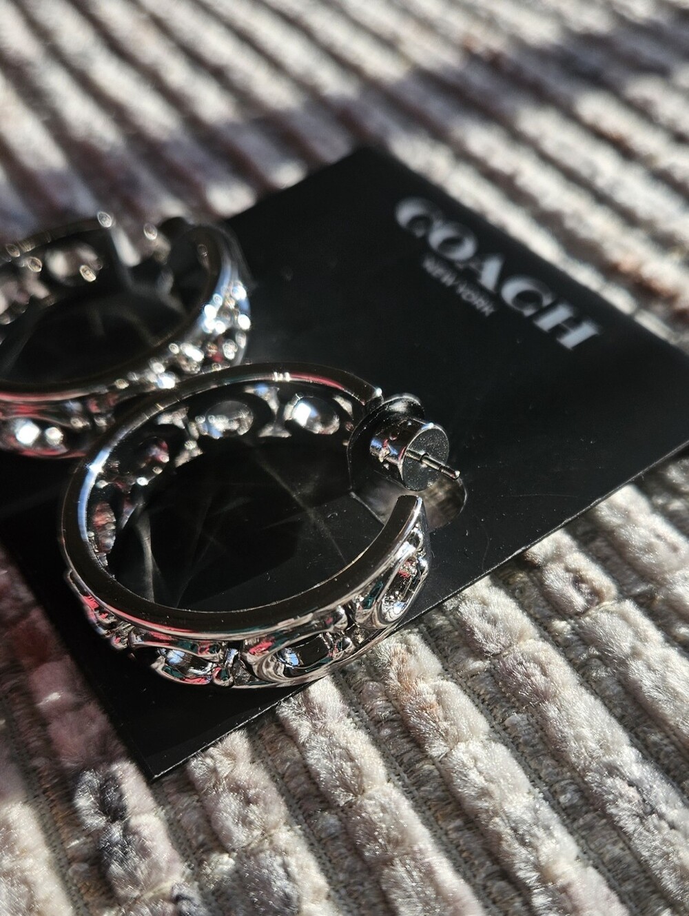 Silver Coach Hoop Earrings New - Picture 2 of 4